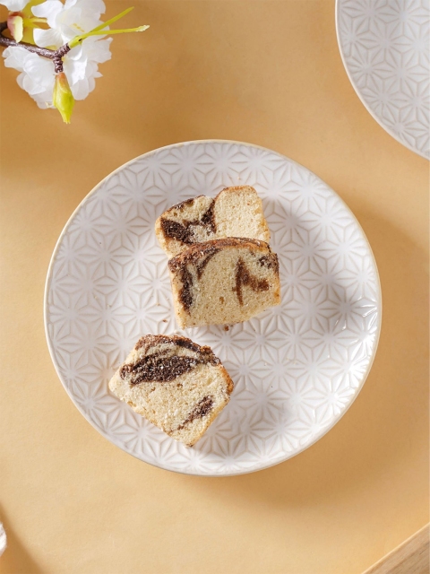 

Nestasia White 2 Pieces Textured Ceramic Glossy Plates