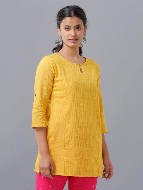 

De Moza Yellow & yolk yellow Boat Neck Pure Cotton Kurti