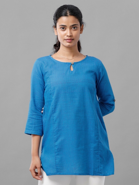 

De Moza Blue & cyan cornflower blue Boat Neck Pure Cotton Kurti