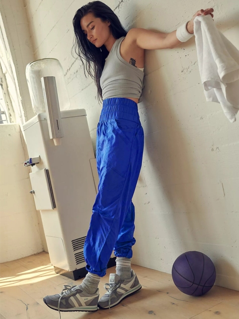 

BoStreet Women Navy Blue Tapered Fit Trousers