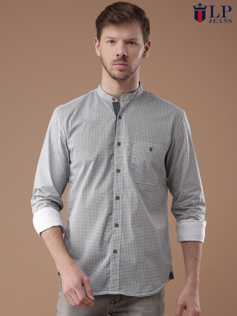 

Louis Philippe Jeans Men White & Black Printed Tailored Fit Casual Shirt