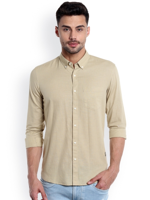 

Numero Uno Men Beige Slim Fit Solid Casual Shirt