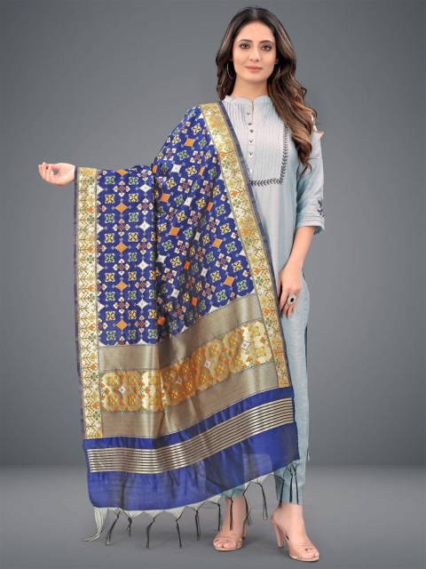 

RIVAMA Women Blue & Gold-Toned Ethnic Motifs Woven Design Foil Print Dupatta
