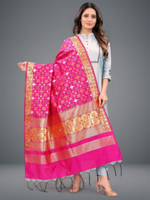 

RIVAMA Women Pink & Gold-Toned Ethnic Motifs Woven Design Foil Print Dupatta
