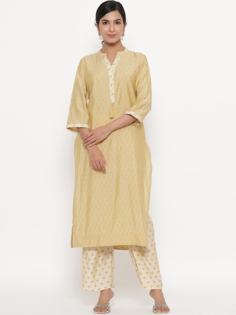

Do Dhaage Women Yellow Printed Kurta with Trousers