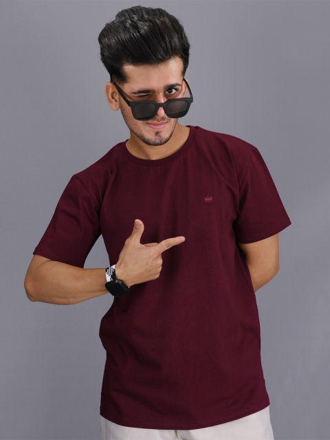 

FRENCH CROWN Men Maroon Cotton T-shirt