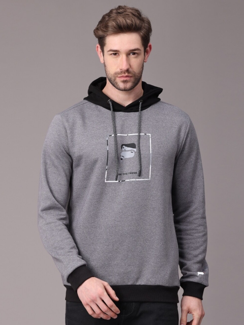 

POLONIUM Men Grey Printed Hooded Sweatshirt