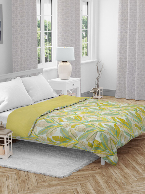 

HomeTown Green & White Floral AC Room 150 GSM Double Bed Comforter