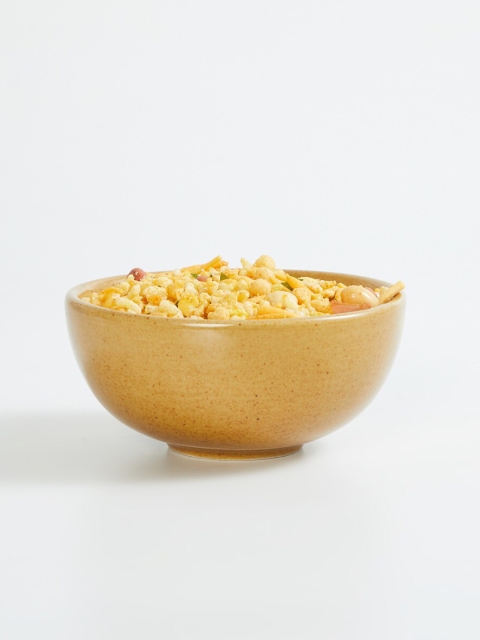 

Home Centre Yellow & 1 Pieces Stoneware Glossy Bowls