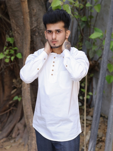 

FRENCH CROWN Men White Casual Shirt