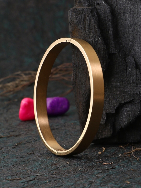

Adwitiya Collection Men Gold-Plated Bracelet