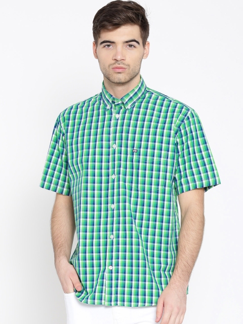 

Arrow Sport Men Green & White Checked Casual Shirt