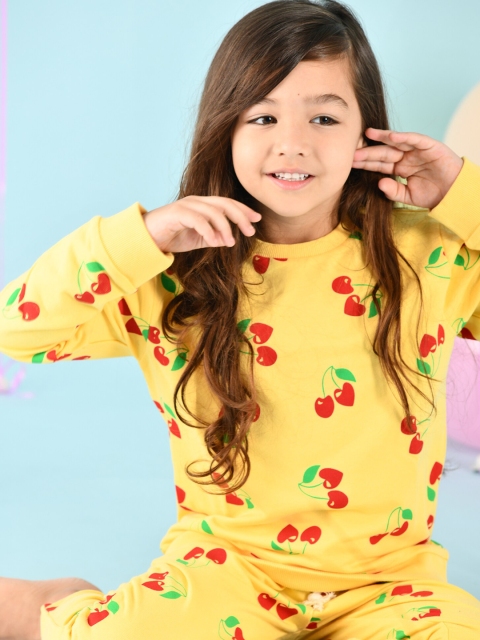 

Anthrilo Girls Yellow & Red Printed Night suit