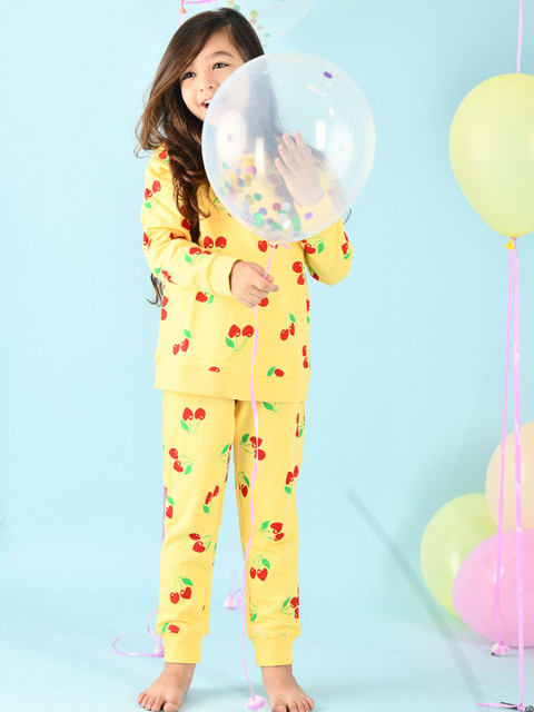 

Anthrilo Girls Yellow Printed Night suit