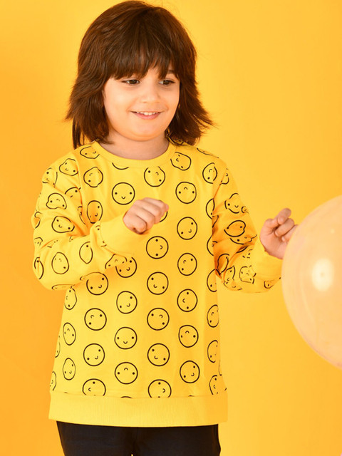 

Anthrilo Boys Yellow & Black Printed Clothing Set