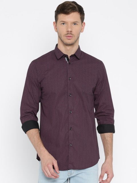 

Arrow New York Men Black & Purple Printed Casual Shirt