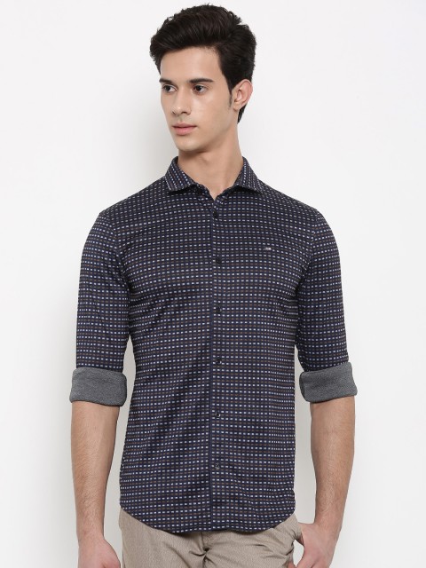 

Arrow Sport Men Navy Regular Fit Self Design Casual Shirt, Navy blue
