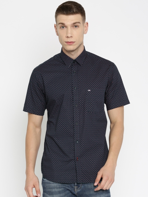 

Arrow Sport Men Navy Regular Fit Printed Casual Shirt, Navy blue