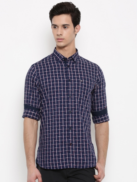 

Arrow Sport Men Navy Blue & White Slim Fit Checked Casual Shirt