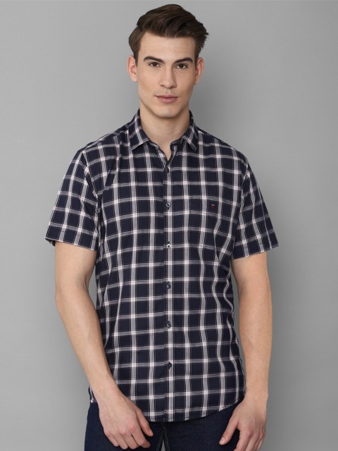 

Louis Philippe Sport Men Navy Blue Slim Fit Checked Casual Shirt