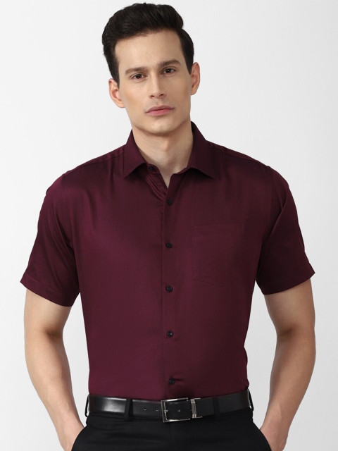 

Van Heusen Men Maroon Regular Fit Solid Cotton Formal Shirt