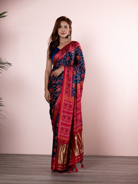 

BEATITUDE Black & Gold-Toned Floral Silk Blend Saree