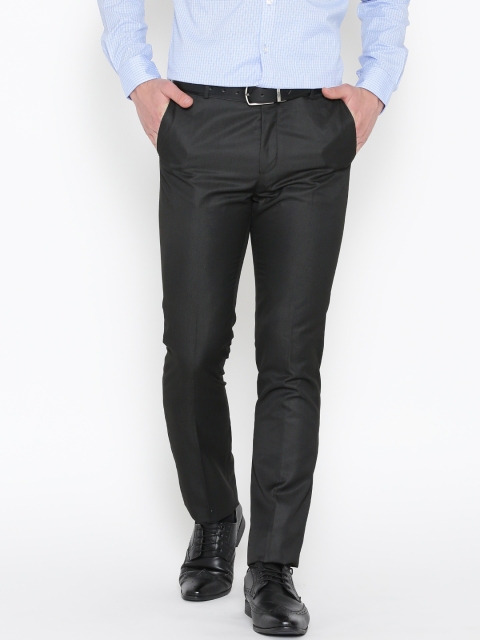 

Arrow Men Black Tapered Fit Solid Formal Trousers