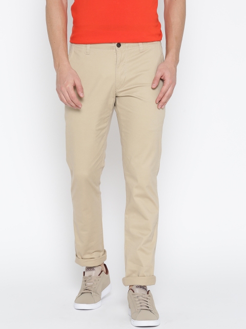 

Arrow Sport Men Beige Chrysler Fit Solid Chinos