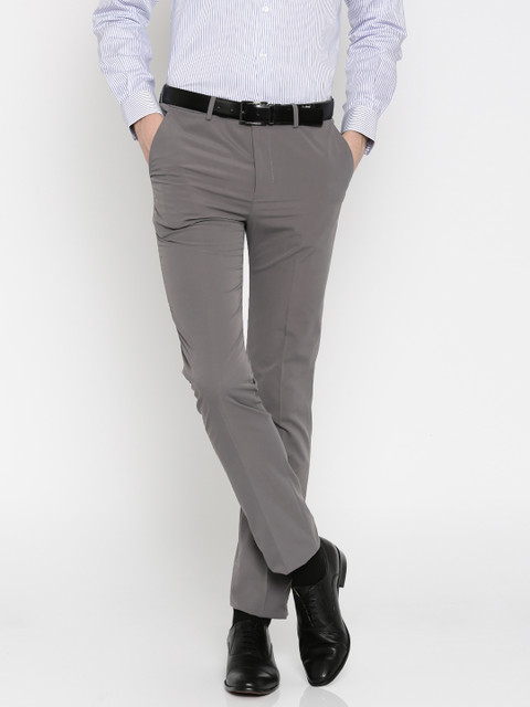 

Arrow New York Men Grey Tapered Fit Solid Trousers