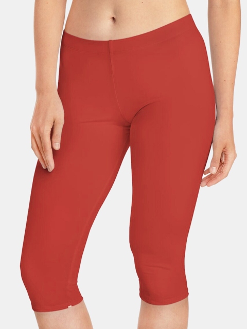 

FRENCH KLEIDER Girls Maroon Solid Capris