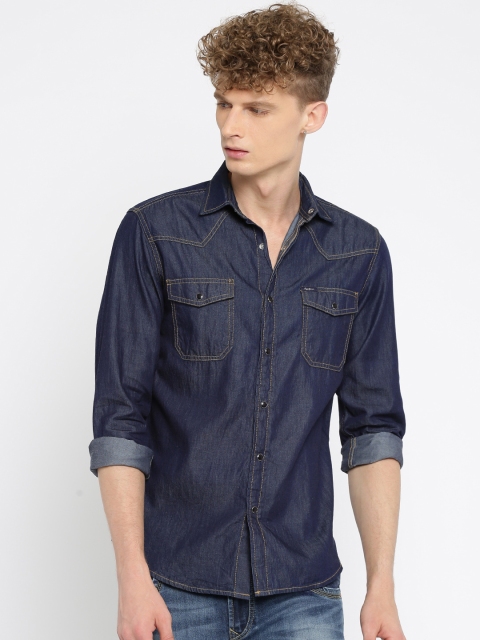 

Pepe Jeans Men Blue Regular Fit Solid Chambray Casual Shirt