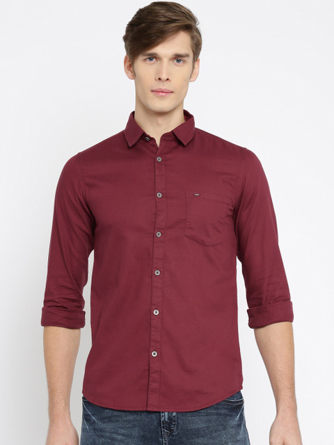 

Pepe Jeans Men Burgundy Regular Fit Solid Casual Shirt