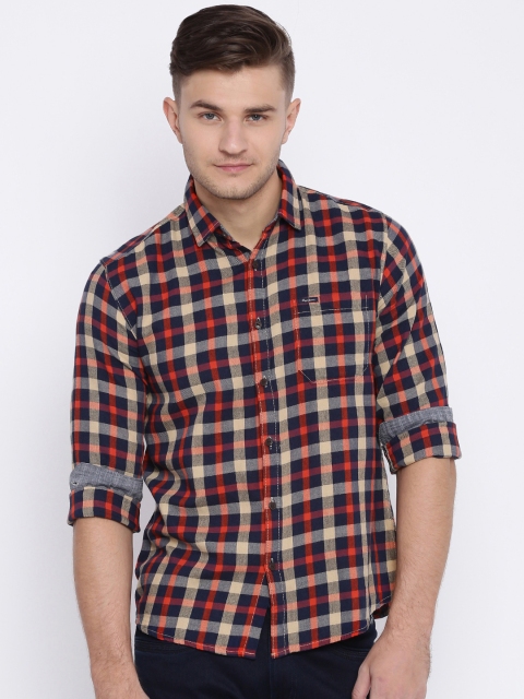 

Pepe Jeans Men Navy & Red Semi Regular Fit Checked Casual Shirt, Navy blue