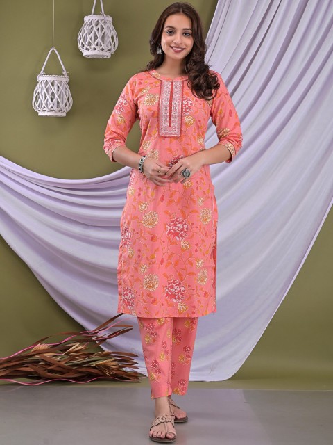

EtnicaWear Women Pink Printed Aari Work Pure Cotton Kurta with Trouser
