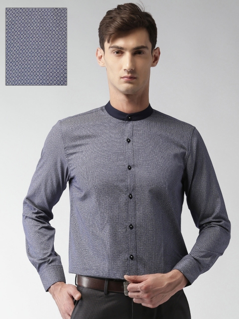 

INVICTUS Men Navy Blue & Beige Slim Fit Printed Formal Shirt