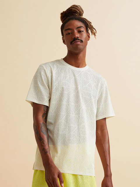 

H&M Men White Regular Fit T-shirt