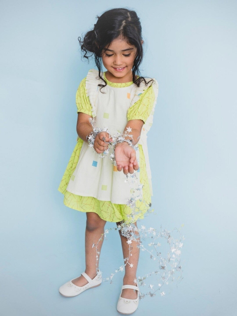 

Beyabella Green Floral Linen Dress