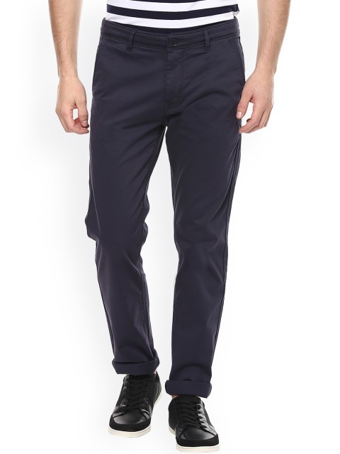 

SPYKAR Men Navy Slim Fit Solid Chinos, Navy blue