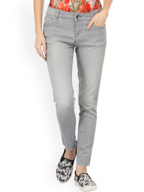 

Xpose Women Grey Regular Fit Mid-Rise Clean Look Jeans