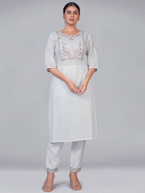 

MONJOLIKA FASHION Women White Floral Embroidered Kurta With Trousers