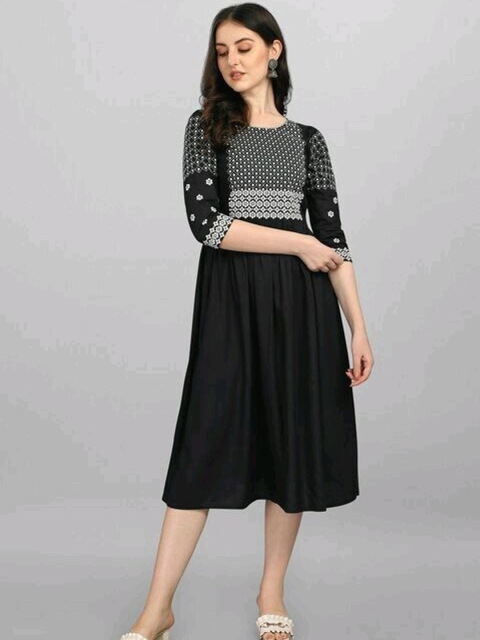 

FAVRIZ Women Black Ethnic Motifs Yoke Design Thread Work Anarkali Kurta