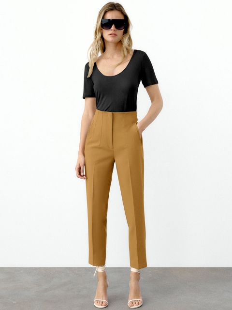

POONAM DESIGNER Women Gold-Toned Slim Fit High-Rise Trouser
