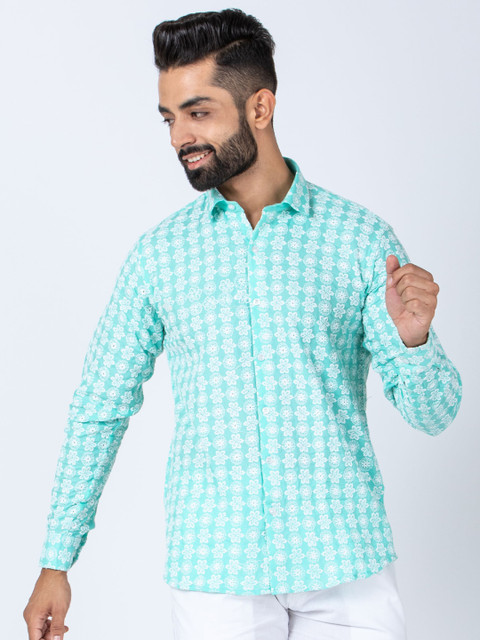 

Firangi Yarn Men Blue Embroidered Casual Shirt
