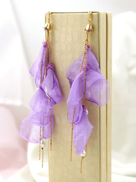 

Bellofox Purple Teardrop Shaped Pearl Studded Drop Earrings