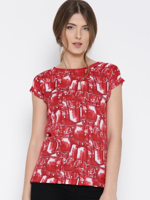 

U&F Women Red Conversational Printed Top