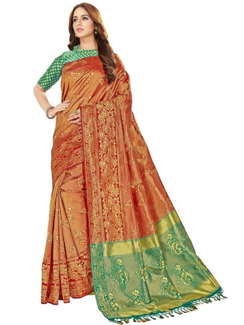 

MotiHamir Red & Green Floral Zari Silk Blend Banarasi Saree