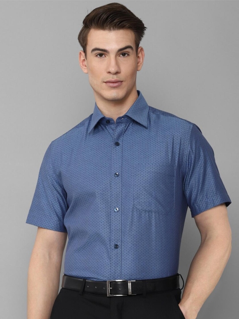 

Louis Philippe Men Blue Regular Fit Solid Formal Shirt