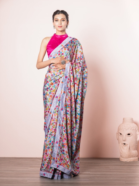 

Exclusiva Women Grey & Orange Floral Saree