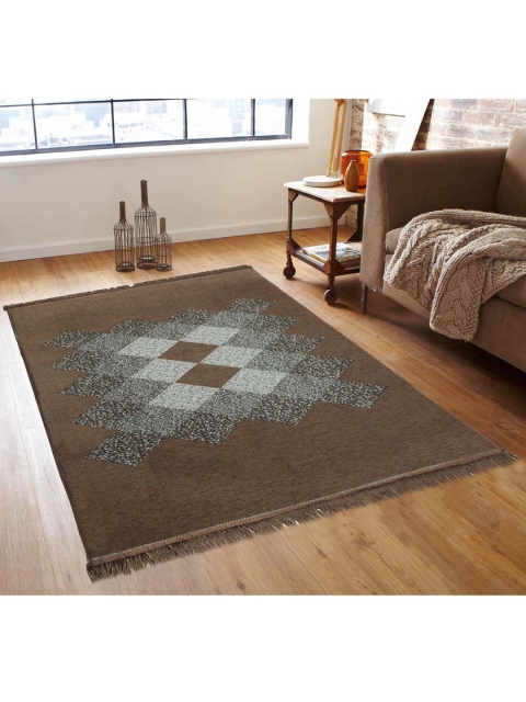 

Slushy Mushy Brown Printed Modern Carpets