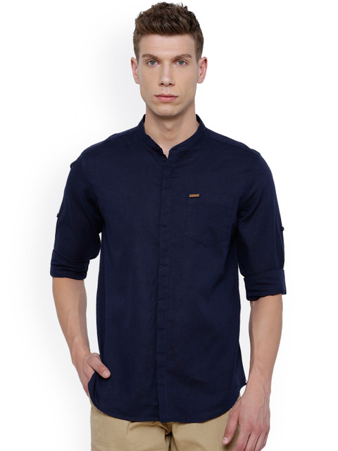 

LOCOMOTIVE Men Navy Blue Slim Fit Solid Casual Shirt